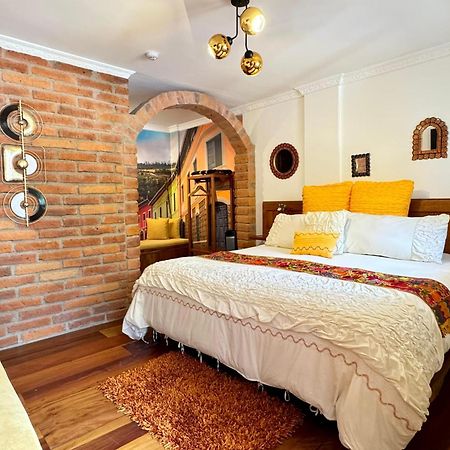 Vista Del Angel Hotel Boutique Quito Eksteriør billede