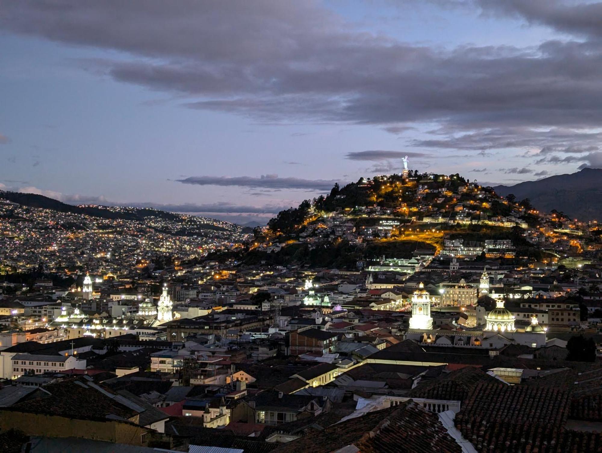 Vista Del Angel Hotel Boutique Quito Eksteriør billede